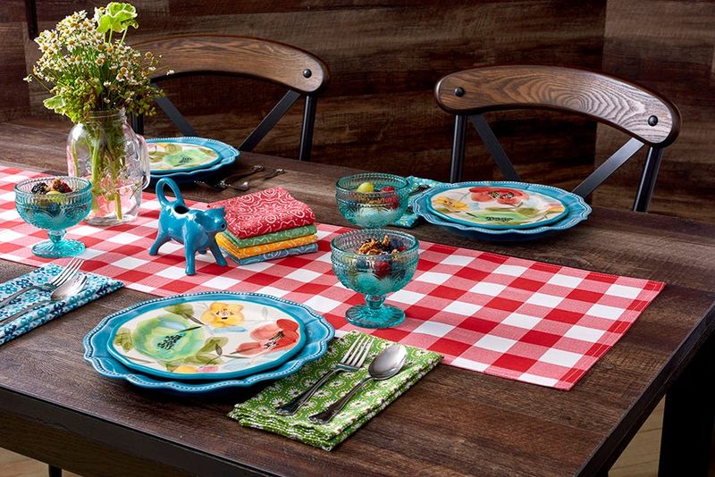 Coordinated Kitchen Linens