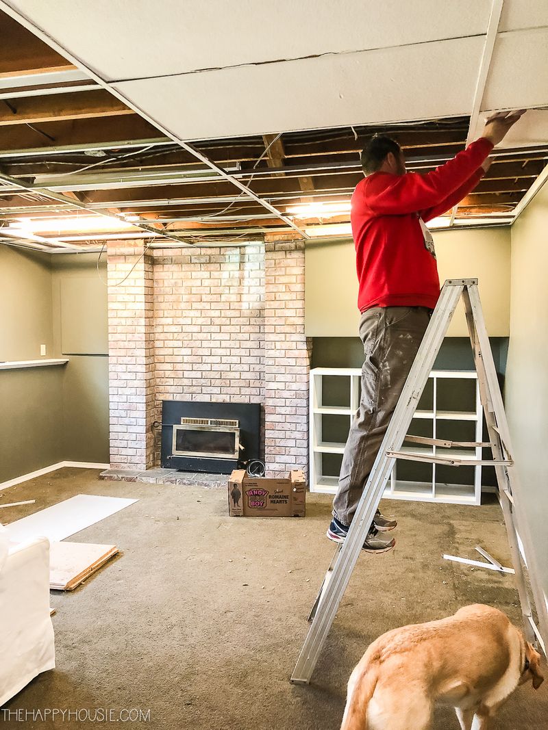 10 Old-School Home Features That Should Never Make A Comeback And 5 That Never Should Have Been A Thing According To Pros - Decor Hint Drop Ceilings in Living Spaces