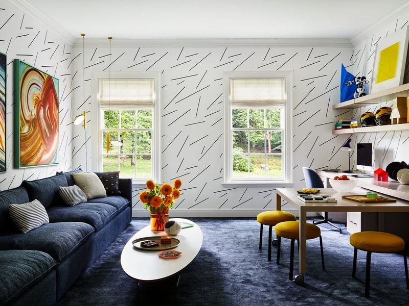 Designers Reveal The Most Annoying Style Pet Peeves Across Generations - Decor Hint Gen X's Wall-To-Wall Carpet Obsession