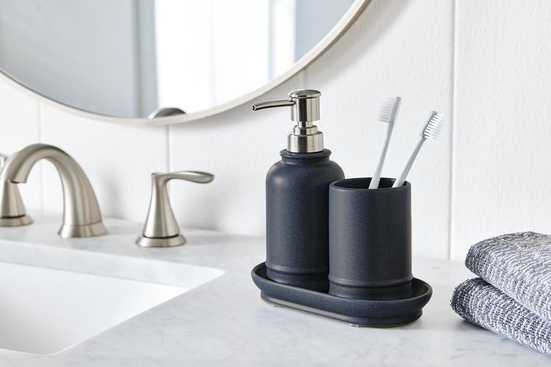Coordinate Bathroom Accessories