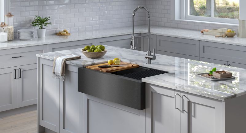 6 Kitchen Trends On The Rise (With 8 Classic Looks That Never Fail) - Decor Hint Farmhouse Sinks