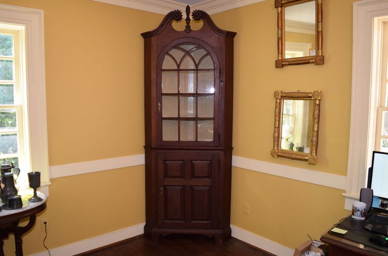 Vintage Finds That Prove Pennsylvania Furniture Trends Never Fade - Decor Hint Corner Cupboards With History