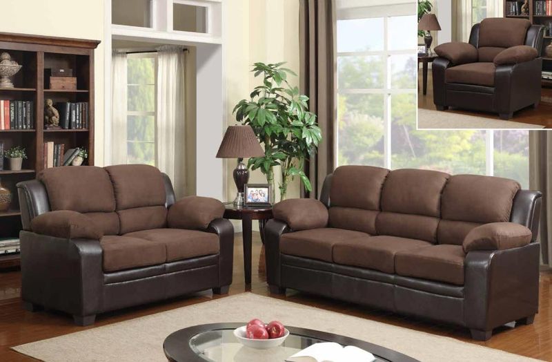 Texas Living Rooms: 8 Couch Colors That Need To Go And 8 That Steal The Show - Decor Hint Chocolate Brown Microfiber