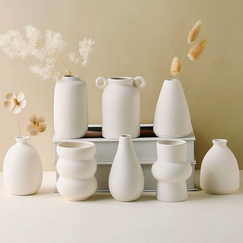 21 Cool Things Under $20 That'll Make Your Home Look More Expensive - Decor Hint Elegant Ceramic Vases