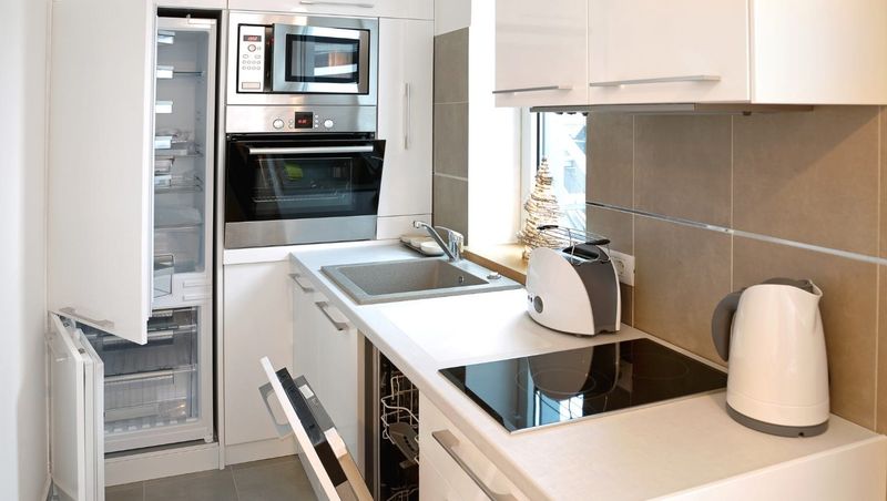 11 Simple Changes That Make A Small Kitchen Feel Spacious - Decor Hint Choose Slimline Appliances