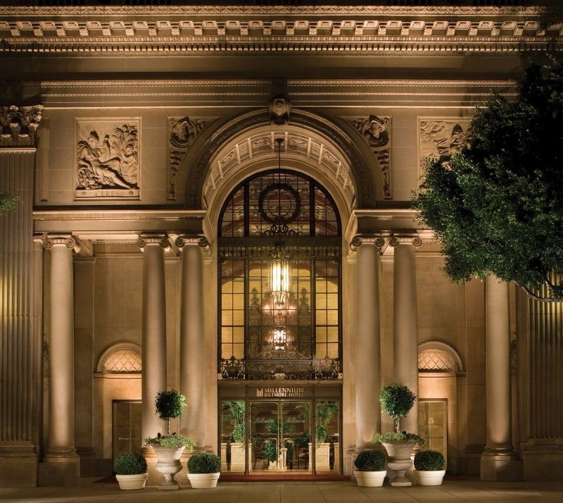 10 Vintage-Inspired Facades That Define Los Angeles' Historic Charm - Decor Hint Beaux-Arts Decorative Cornices