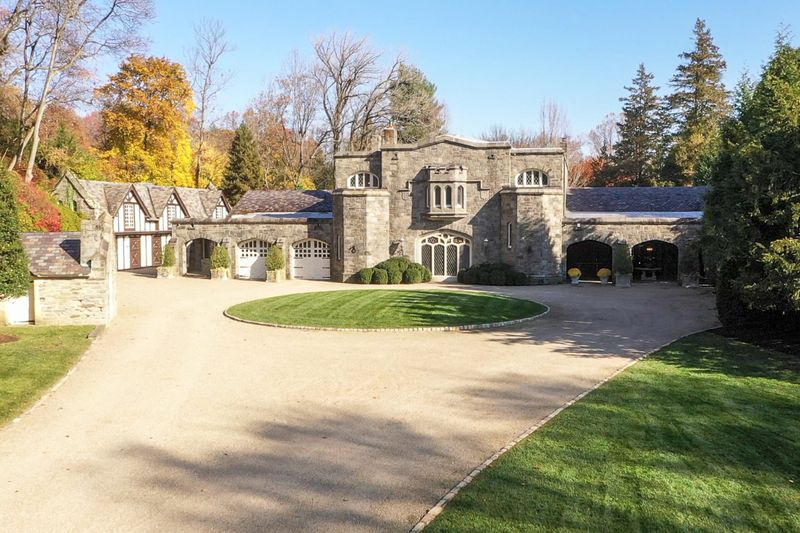 Villanova Stone Villa