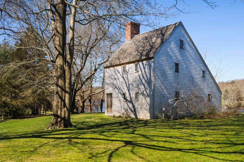 By 2030 18 Classic Home Designs Will No Longer Exist In States Like Ohio & Michigan - Decor Hint Saltbox Colonial Homes