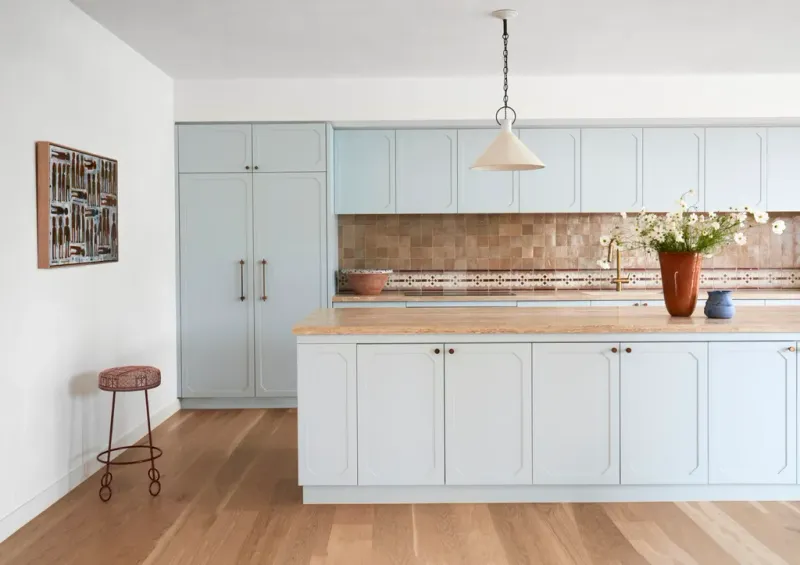 Inside A Mediterranean-Style Home In Byron Bay With A Breathing Room And Feel-Good Vibes - Decor Hint The Kitchen As A Social Hub