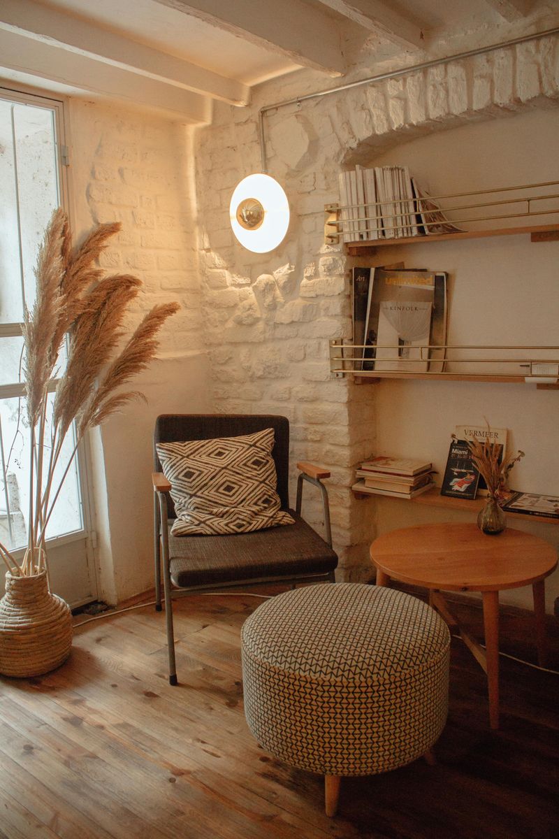 Incorporating Natural Textures Alongside Vivid Colors