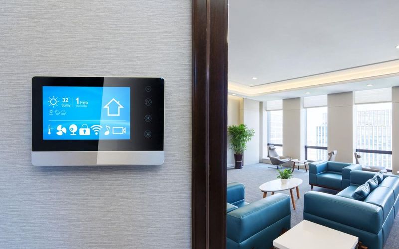 Naples Real Estate Update: 3 Home Types Losing Value (And 6 Set To Skyrocket) - Decor Hint Smart Homes With Advanced Technology