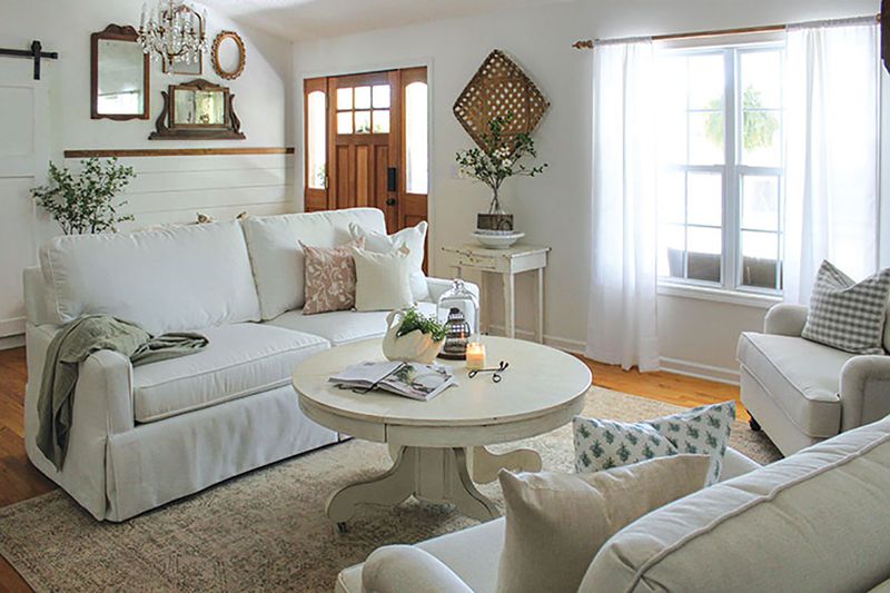 15 Functional And Stylish Farmhouse Living Room Ideas (Plus 5 You Will Absolutely Love) - Decor Hint Slipcovered sofas