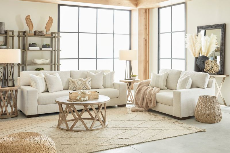 Illinois Designers Warn: These 10 Couch Colors Feel Stale - Swap For These 10 - Decor Hint Beige Boredom