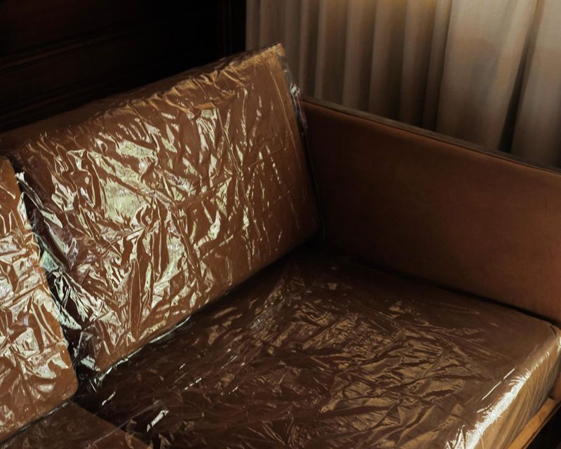 22 Home Offenses That Give Designers Instant Heartburn When They Walk Into Someone's Home - Decor Hint Plastic Couch Covers
