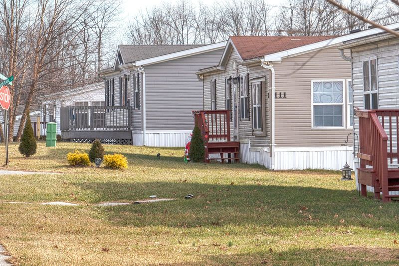 Mobile Homes From The 1970s–80s