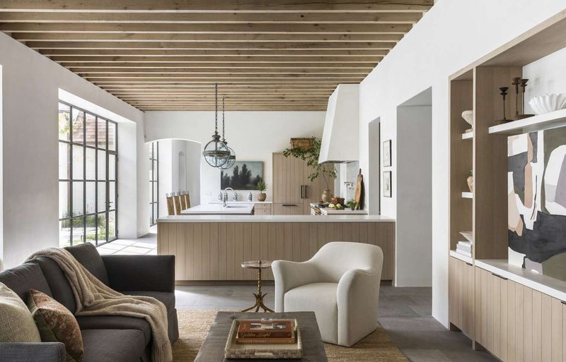 Renovating In NYC Skip These 12 Outdated Kitchen Ideas And Try These 10 Timeless Ones Instead - Decor Hint Open, Airy Layouts (timeless)