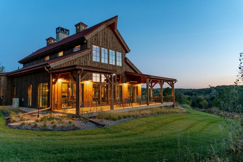 17 Reasons Why A Barndominium Makes A Great Home - Decor Hint Perfect For Multi-Generational Living