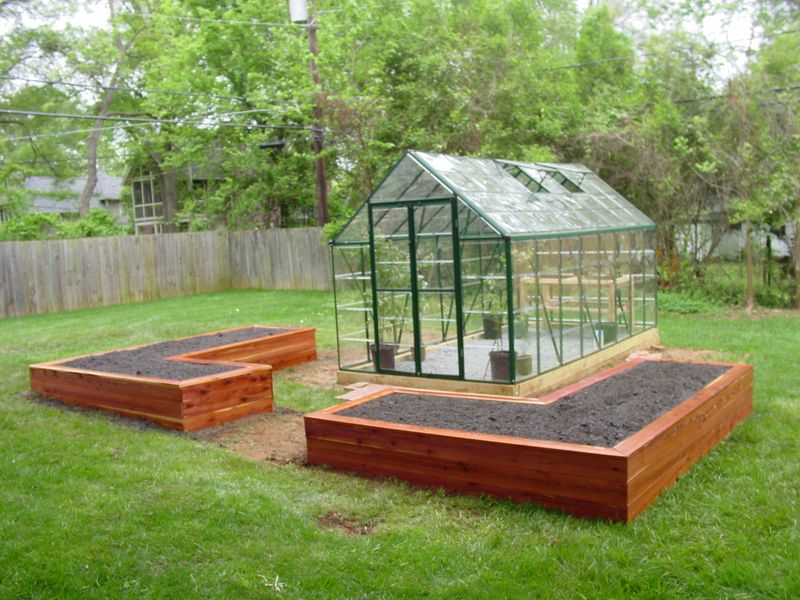 19 Popular Weekend Upgrades For Handy Homeowners In North Carolina - Decor Hint Adding Raised Garden Beds
