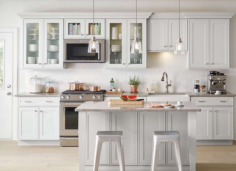 What Ohio Homebuyers Hate In Kitchens, 14 Design Flaws To Avoid - Decor Hint Appliance Rainbow