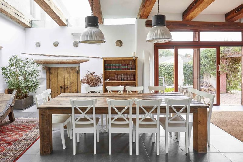 6 Kitchen Styles Losing Popularity And 2 That Remain Design Staples - Decor Hint Rustic Farmhouse
