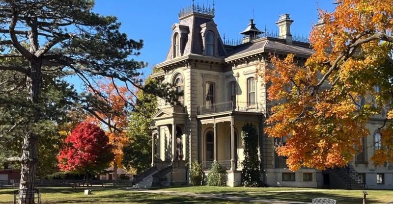 I've Watched Illinois Architecture Evolve And These 17 Styles Could Disappear By 2030 - Decor Hint Italianate Villas