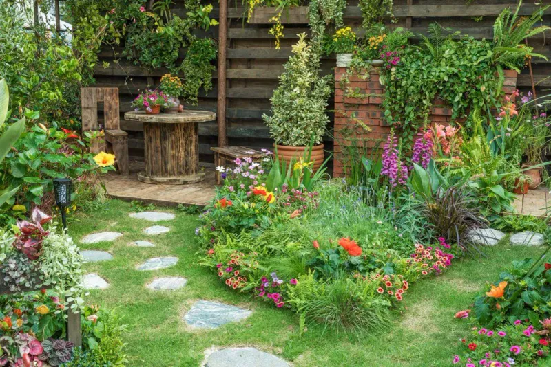 Turn Your Backyard Into A Paradise With These Beautiful Ideas - Decor Hint Zen Meditation Corners