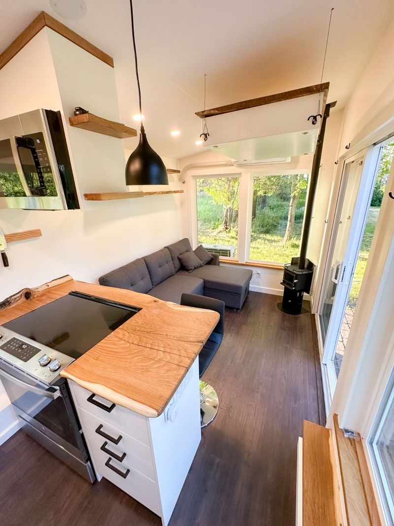 22 Coolest Tiny Homes On Wheels Cruising Around Texas - Decor Hint Sleek White Nordic