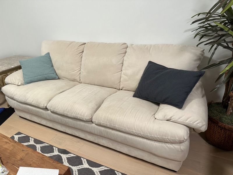 4 Couch Colors That Are Losing Popularity In Pennsylvania And 4 New Favorites To Consider - Decor Hint Losing Ground: Beige Microfiber