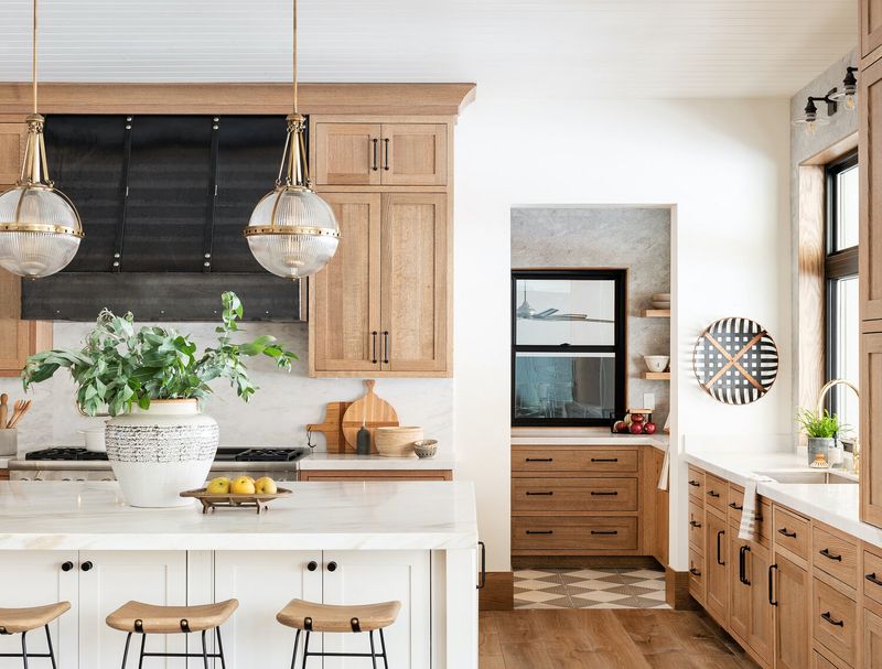 7 Massachusetts Kitchen Trends Losing Popularity And 9 Still Favored - Decor Hint Warm Wood Tones Bringing Nature Indoors