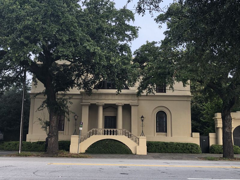 24 Historic Mansions In Georgia That Offer Glimpse Into The Grandeur Of Bygone Eras - Decor Hint William Scarbrough House – Savannah