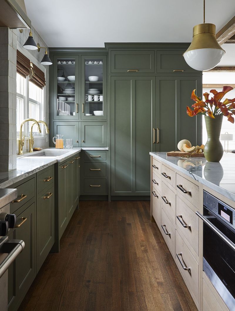 15 Retro Paint Shades Designers Are Loving Again - Decor Hint Avocado Green
