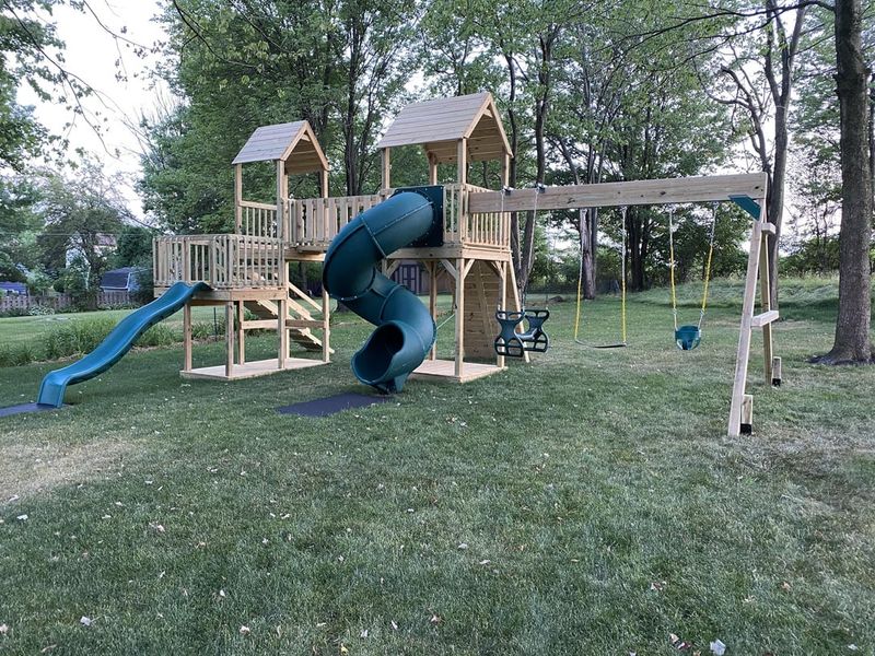 11 Backyard Features Devaluing Your Home And 11 That Will Add Value - Decor Hint Outdated Play Equipment