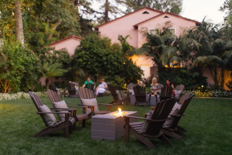 Fire Pit Lounges With Plush Seating