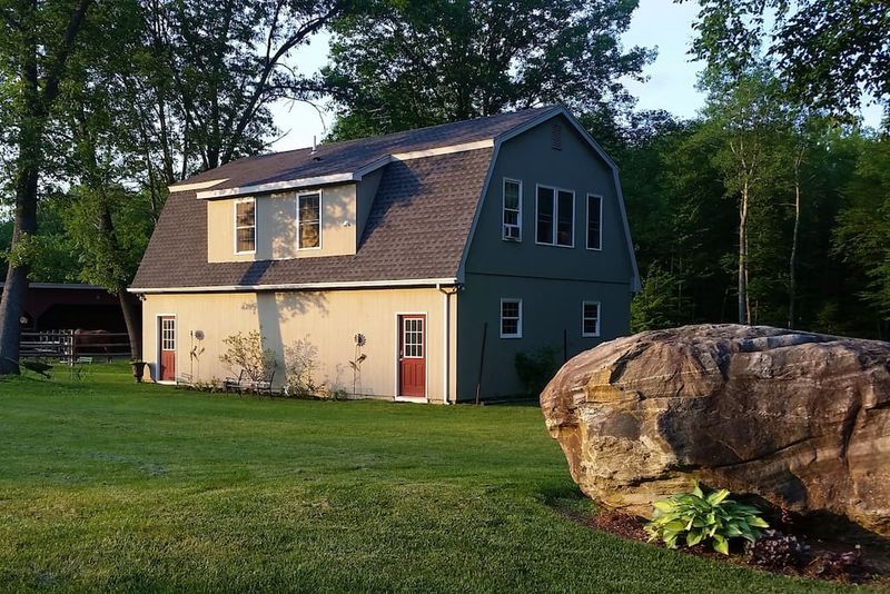 Charming Guest House For Visitors