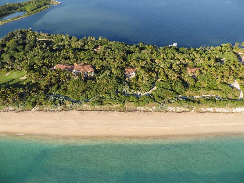 10 Biggest Houses That You Will Find In The US - Decor Hint Gemini Estate: Florida's Oceanfront Palace