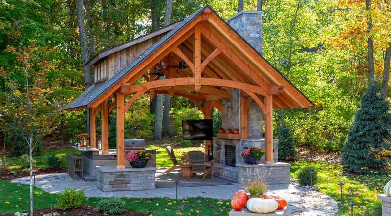 7 Outdoor Space Designs Common Across Wisconsin Neighborhoods - Decor Hint North Woods Timber Structures