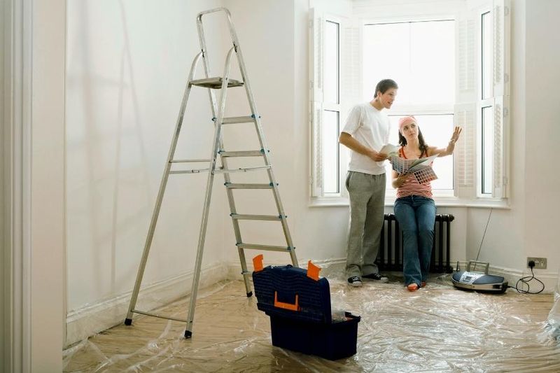 22 HGTV Renovation Tricks That Only Work On TV And Never In Real Homes - Decor Hint Perfect First-Attempt DIY Projects