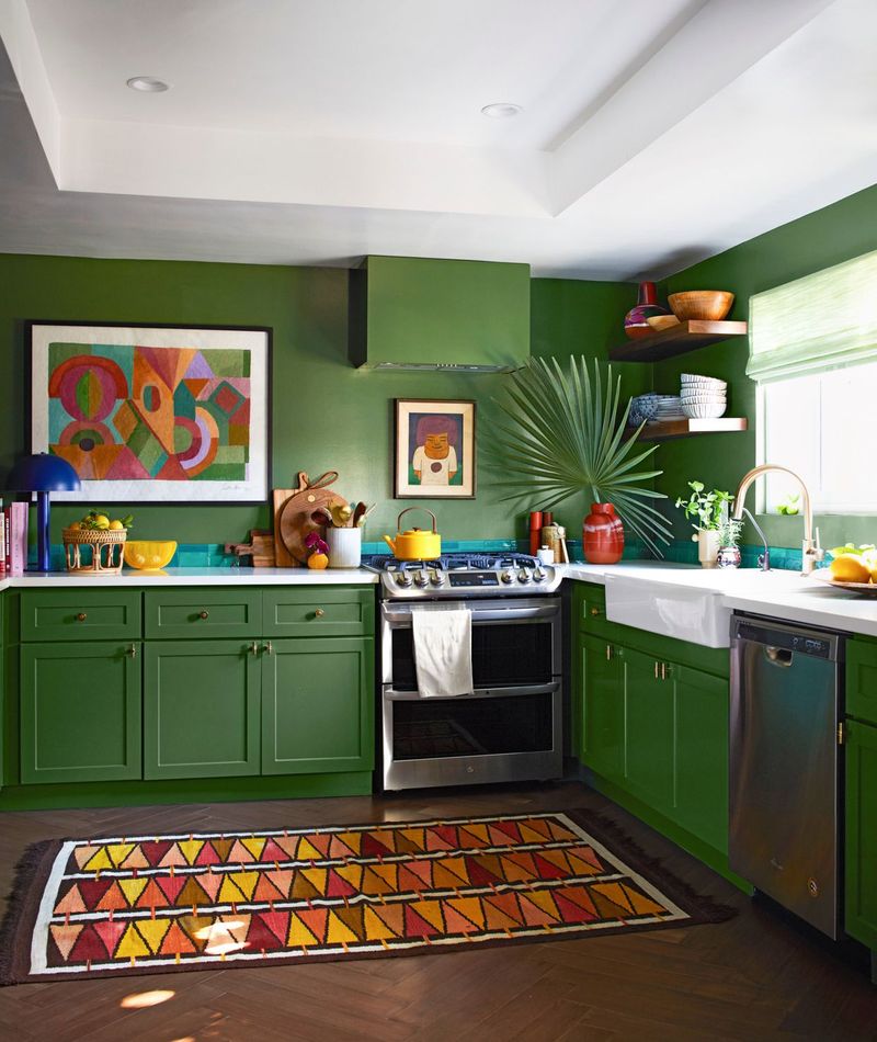 15 Kitchen Choices That Instantly Undermine A Sale In Lancaster Homes - Decor Hint Bold, Personal Paint Colors