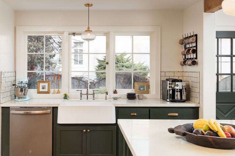Enduring Farmhouse Sinks