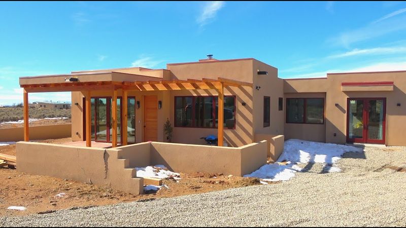 13 Tucson DIY Projects Everyone's Trying This Weekend And 2 That Just Don't Catch On - Decor Hint Creating Adobe-Style Stucco Walls