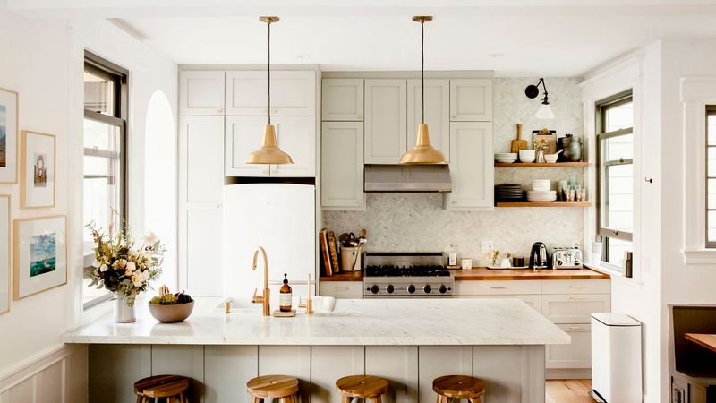 8 Weekend Renovation Ideas Favored By DIY Enthusiasts In San Francisco - Decor Hint Swap Light Fixtures
