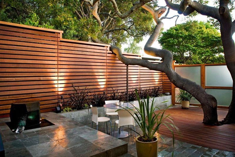 Wind-Resistant Fencing Solutions