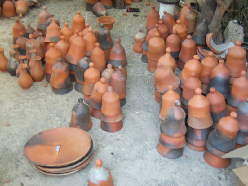 Watch Out For 9 Collectibles Oregon Experts Say Are Fading And 5 Now Worth Zero - Decor Hint Mass-Produced Ceramic Bells