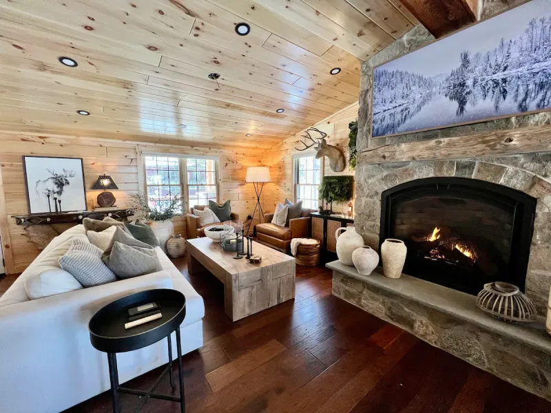12 Cozy Decor Ideas Inspired By Vermont Cabin Homes - Decor Hint Stone Fireplace Centerpieces