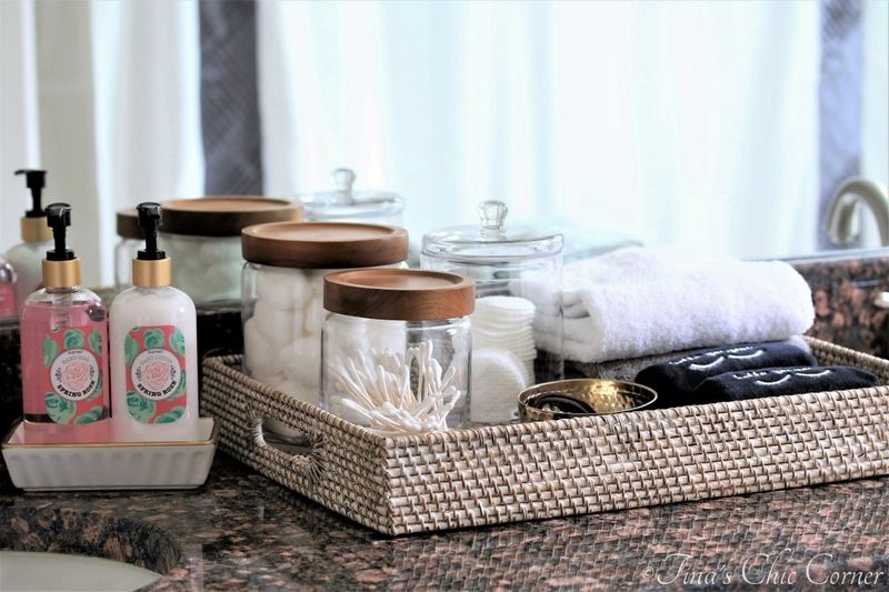 10 Things You'll Usually Find Missing When Home Stagers Prep A House For Sale - Decor Hint Bathroom Toiletries