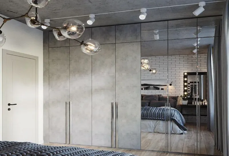 10 Retro Decor Ideas That Hold Up Today, And 5 That Definitely Don't - Decor Hint Mirrored Closet Doors