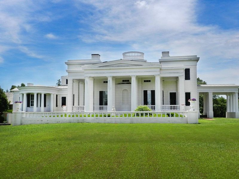 50 Photos Of Famous Historic Houses In Each US State - Decor Hint Gaineswood, Alabama