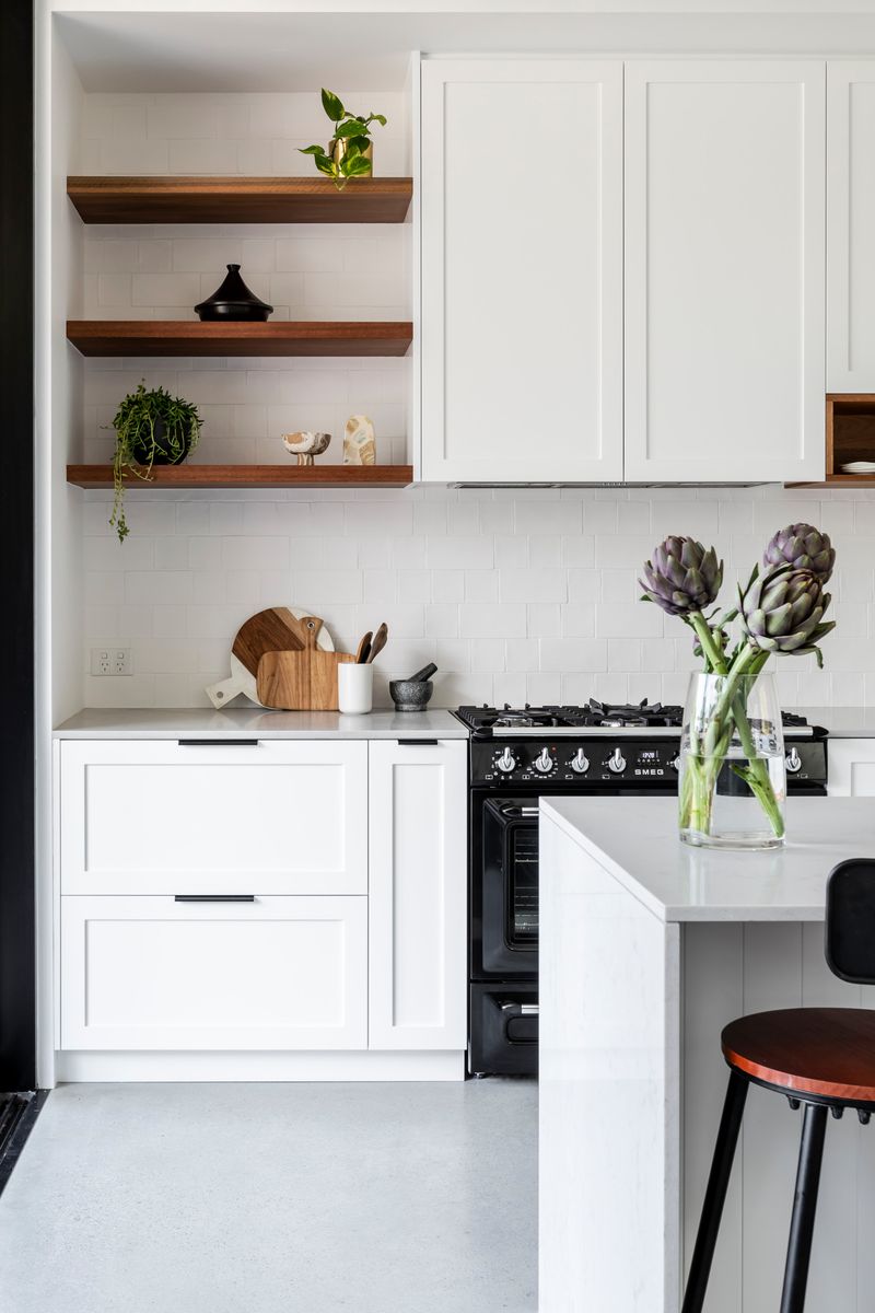 These Are The 16 Most Versatile Kitchen Cabinet Styles, Say Interior Designers - Decor Hint Shaker Style Cabinets