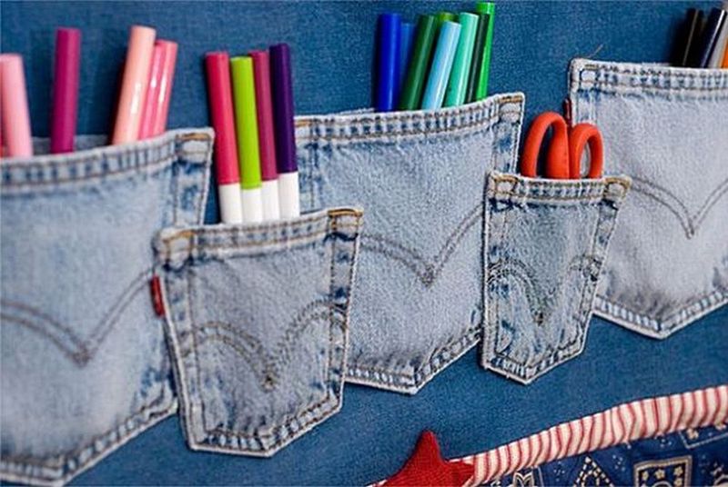 27 Quick, Easy Upcycling Hacks Anyone Can Do - Decor Hint Denim Pocket Organizers