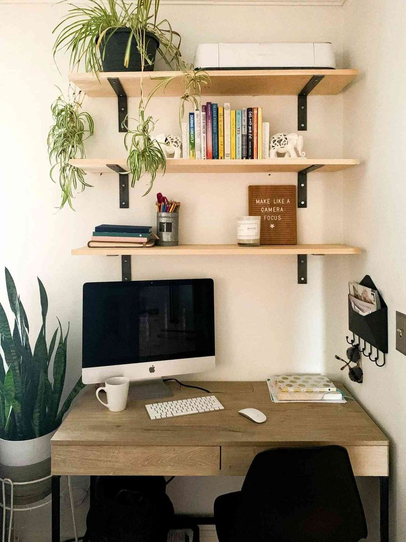 18 Desk Setup Tips For Better Work-Life Balance - Decor Hint Incorporate Floating Shelves Above Your Desk
